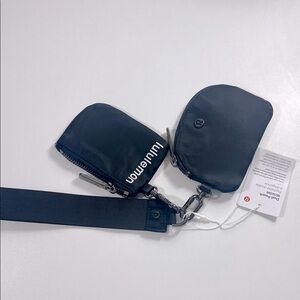 Lululemon Black dual pouch wristlet